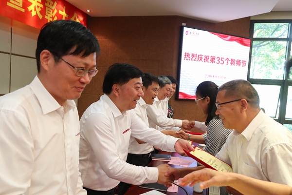 2024港澳门原料网1688大全
